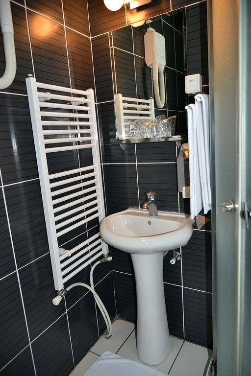 Guest House Amico Vranje Rom bilde